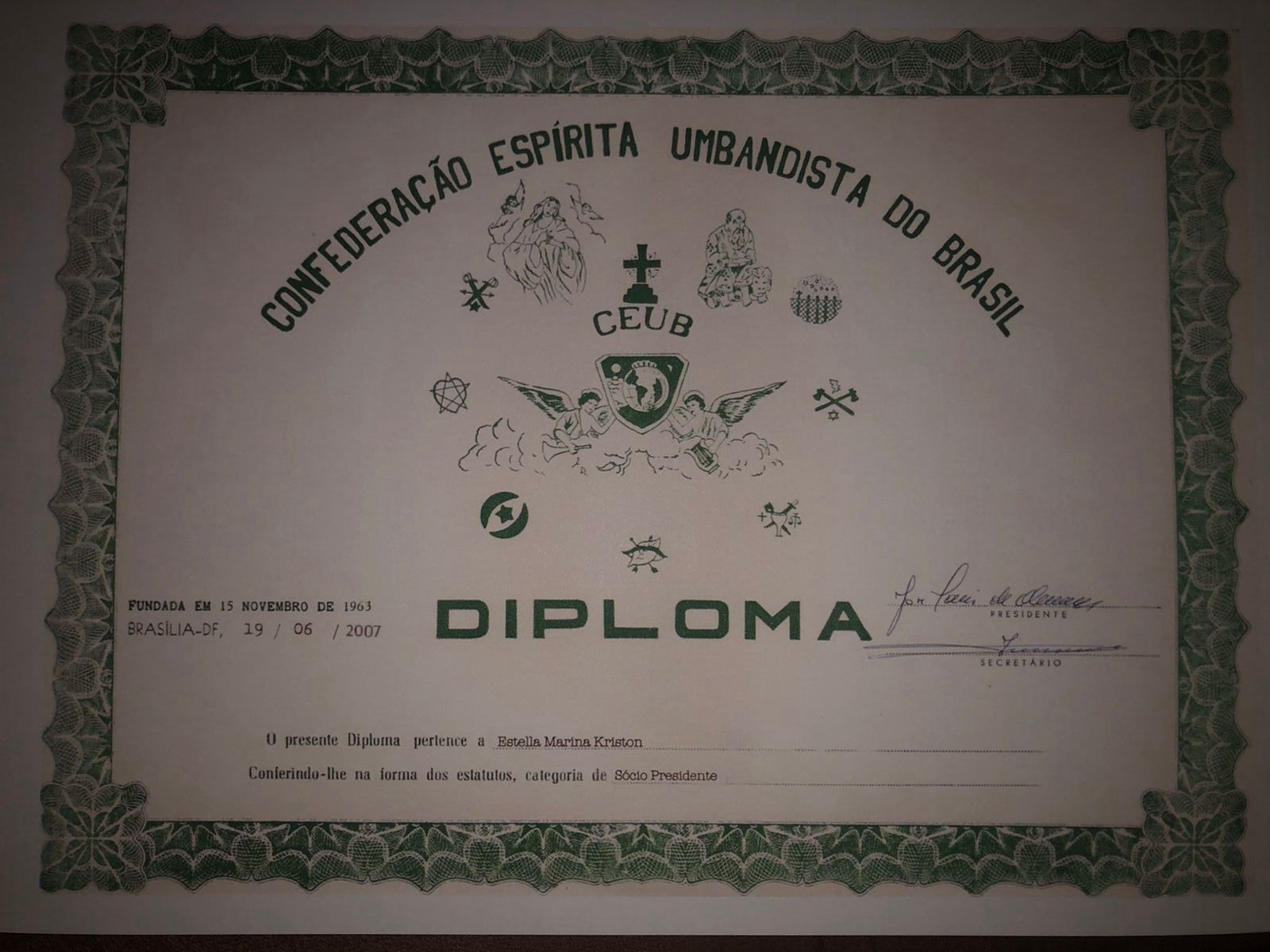Diploma da Confederação Espírita Umbandista do Brasil